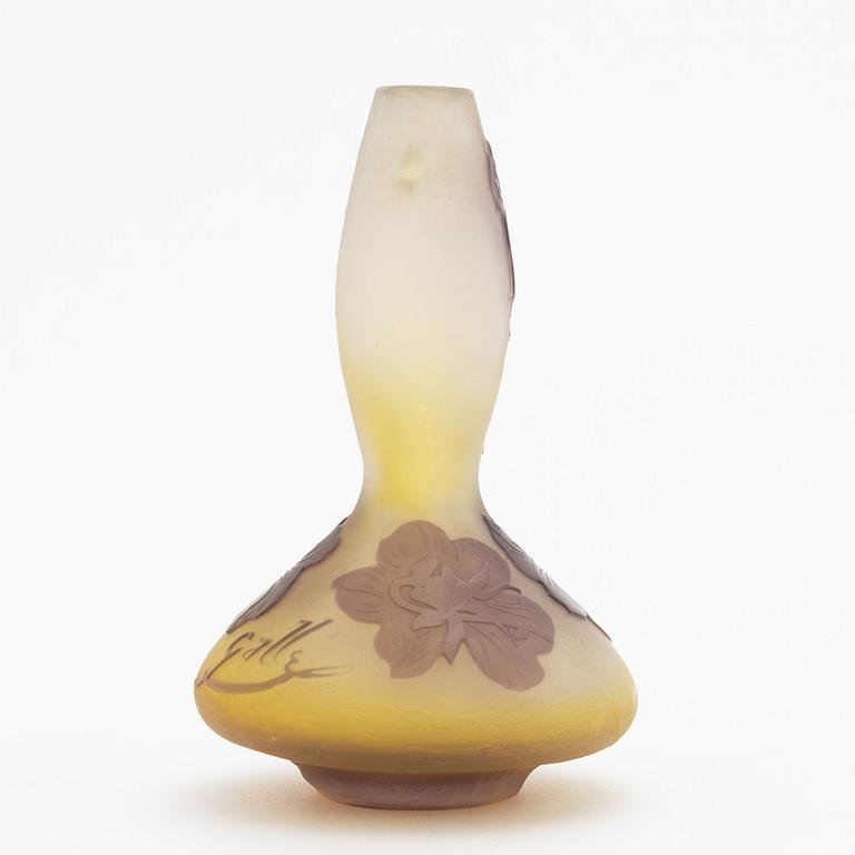 Emile Gallé, a cameo glass vase, Nancy, France, around 1900.