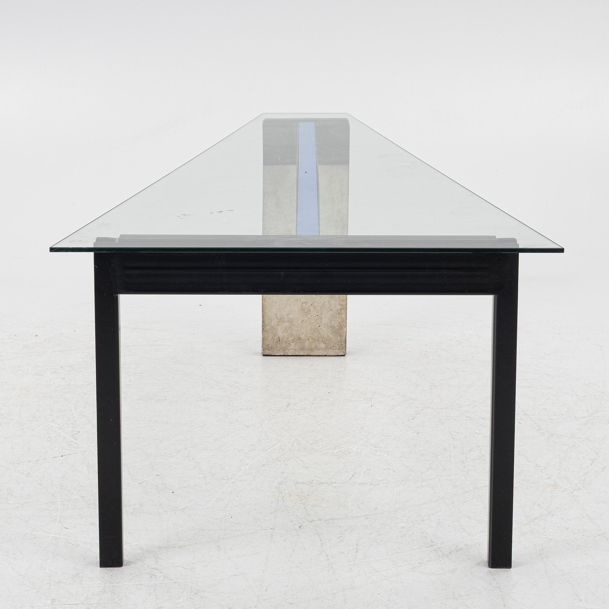 Jonas Bohlin, Coffee table, "Concrete", Källemo, Värnamo.