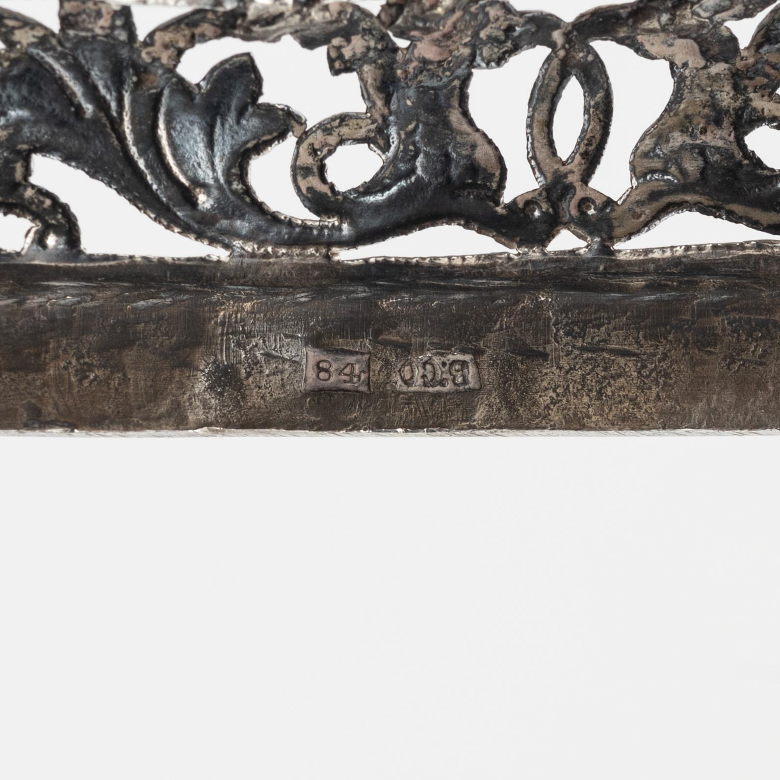 Brödkorg, silver, kontrollmästare Nikolai Lukitsch Dubrowin, Moskva 1824.