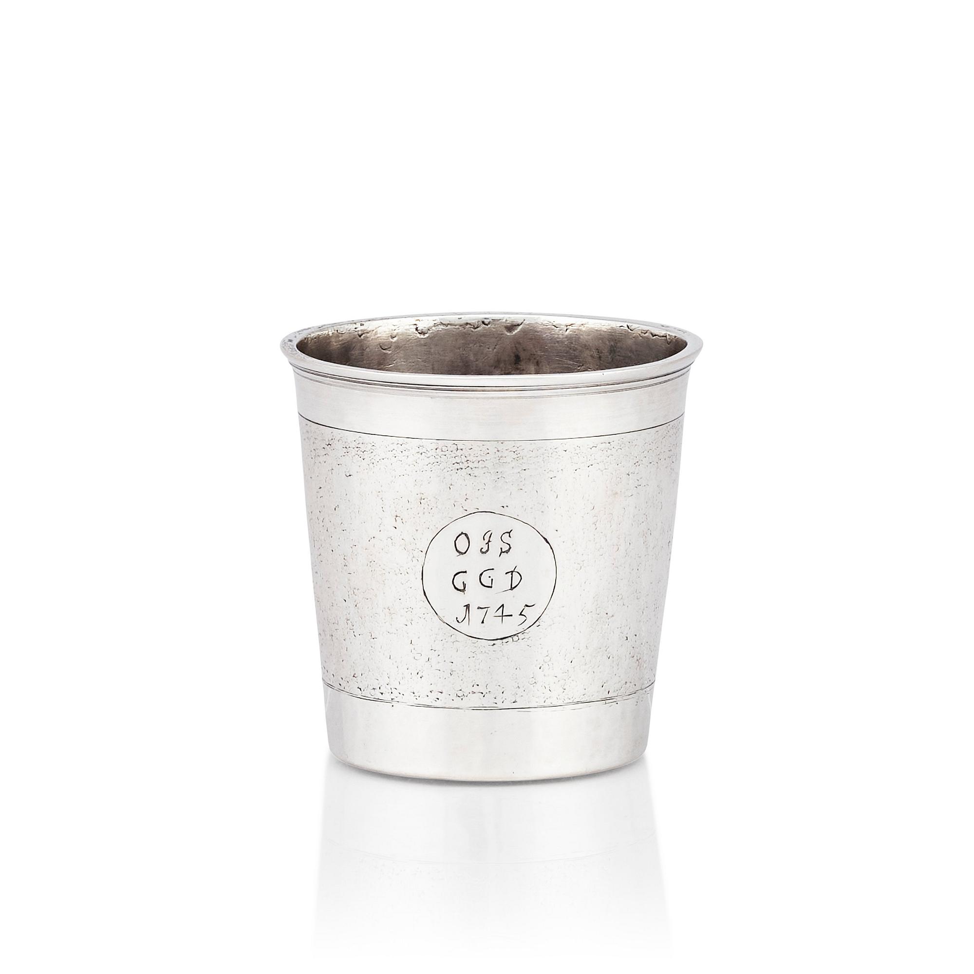 An early 18th century silver beaker, no makers marks.