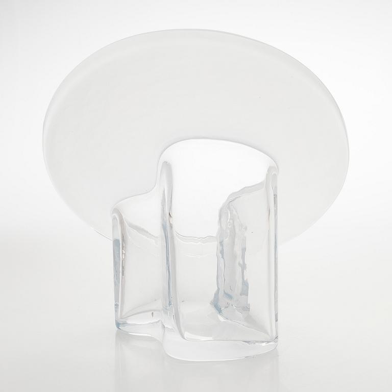 Timo Sarpaneva, A glass vase signed Timo Sarpaneva Iittala 1993 265/1000.