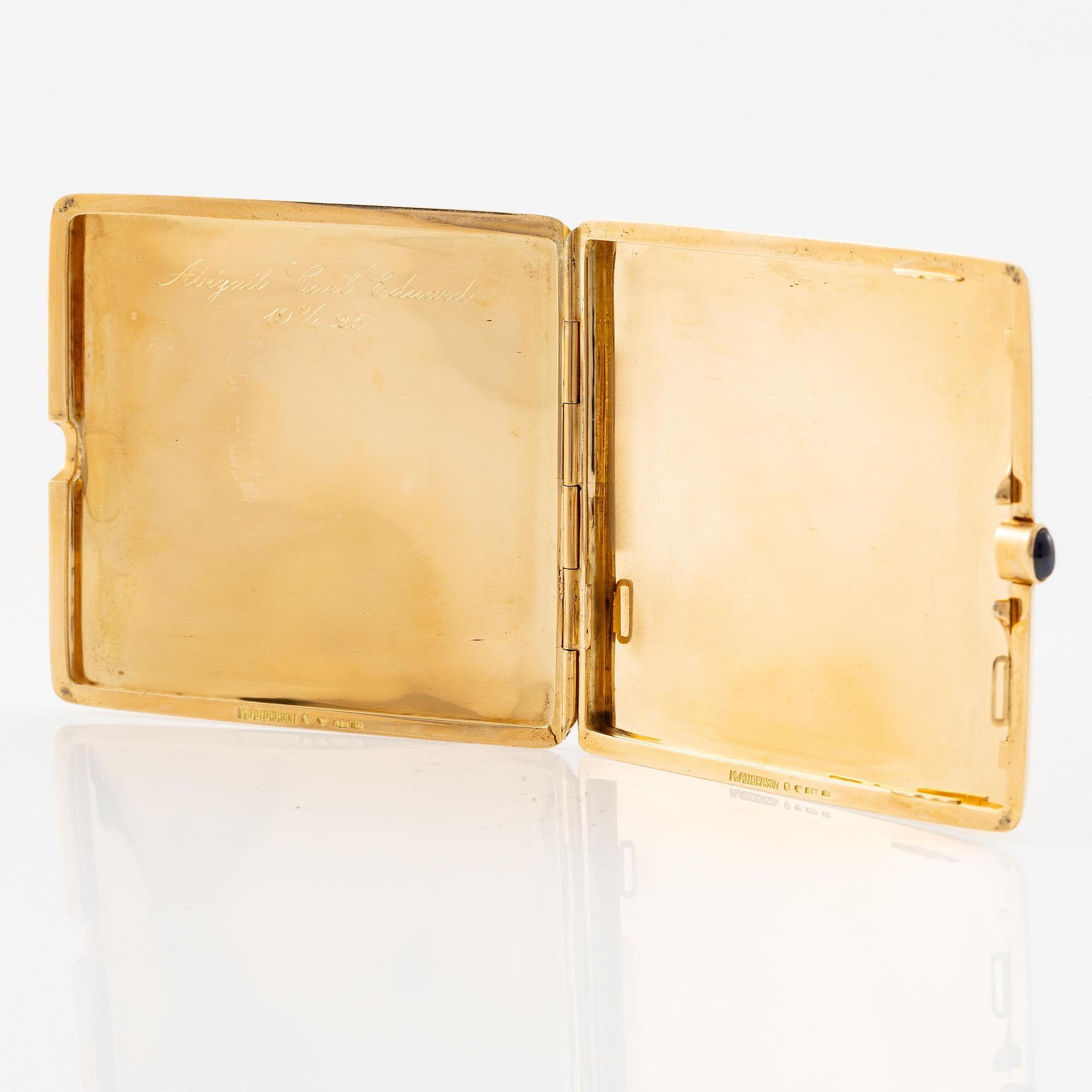 A Swedish 20th century 18ct gold cigarette case, mark of Karl Anderson, Stockholm 1920.