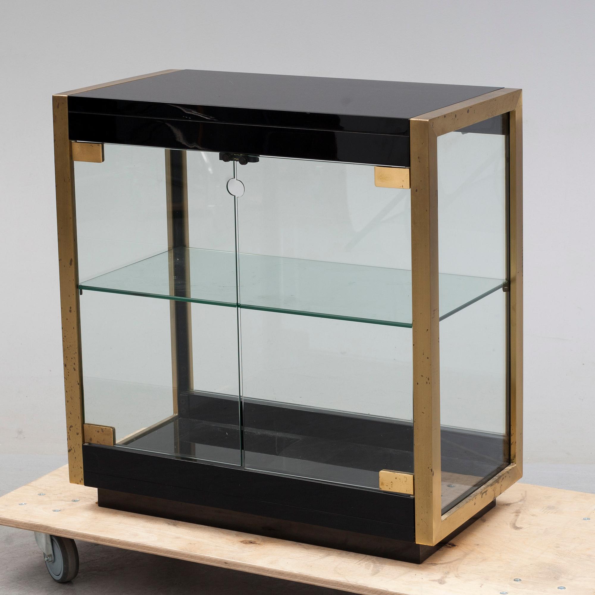 WILLY RIZZO möjligen, sideboard/vitrinskåp, Italien, 1970-tal.