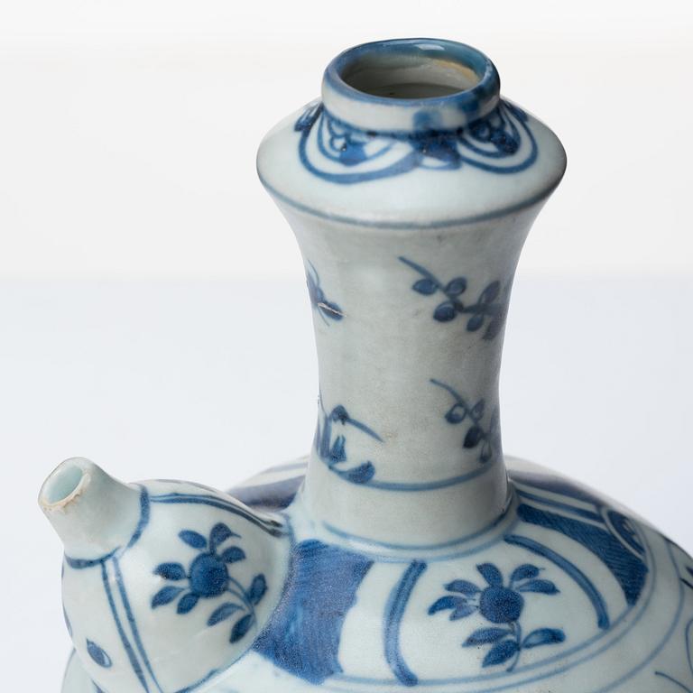 A blue and white kendi, Ming dynasty, Wanli (1572-1620).