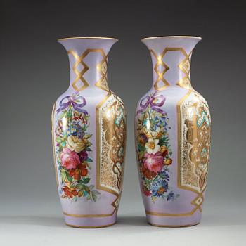 A pair of Russian vases, Attibuted to the Imperial glas & porcelain manufactory, St Petersburg, 19th Century.