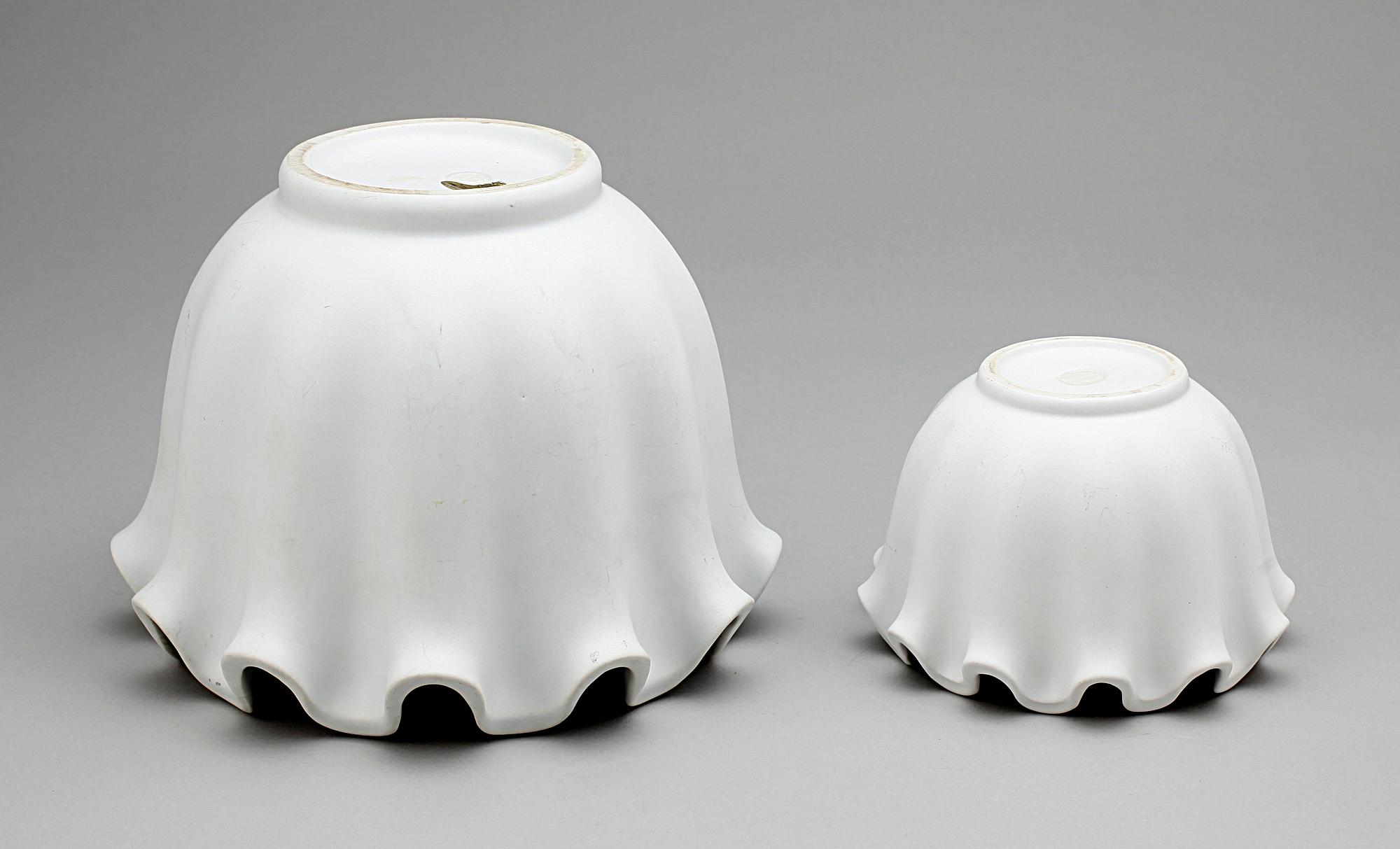 YTTERFODER, 2 st, stengods, "Våga", Wilhelm Kåge, Gustavsberg.