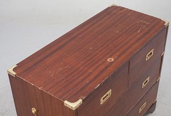 BYRÅ, engelsk stil. 1900-talets andra hälft.