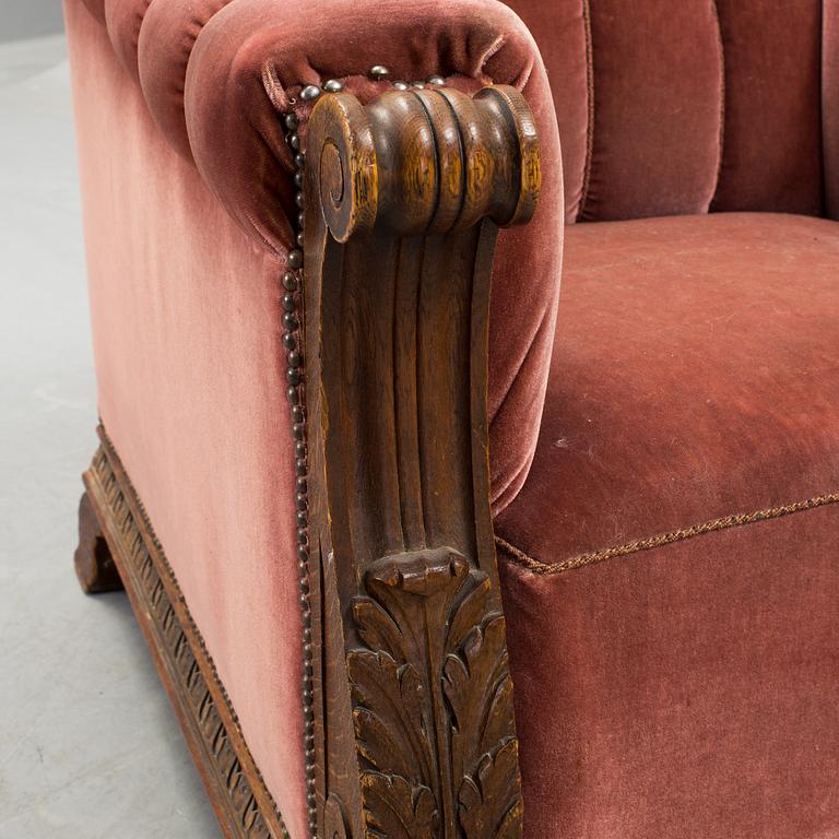 IVAR KREUGERS SOFFA OCH FÅTÖLJ, 1920-tal.