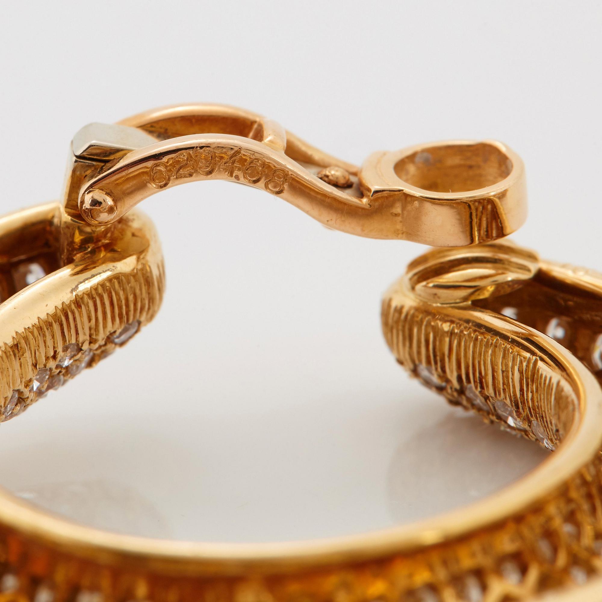 Cartier ett par örhängen.