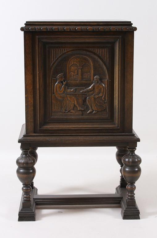 SCHATULL, 1900-talets första hälft.