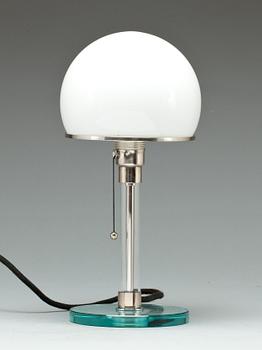 BORDSLAMPA, Bauhaus, "WG24" Wilhelm Wagenfeldt,  formgiven 1924.