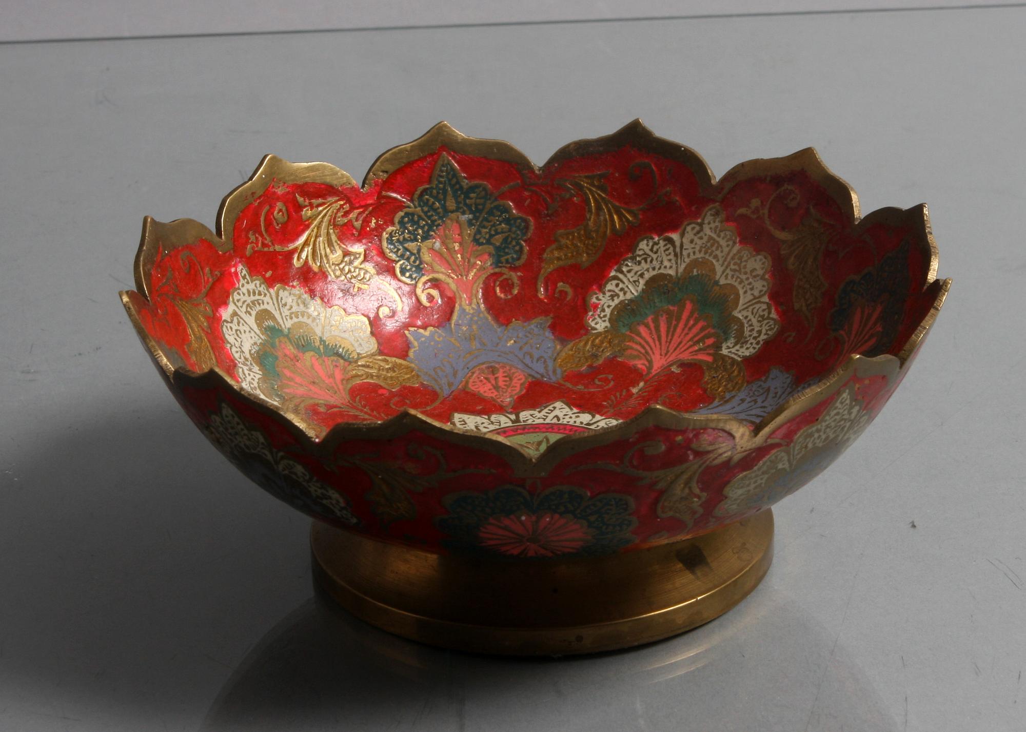 PARTI SKÅLAR, 3 delar, mässing.