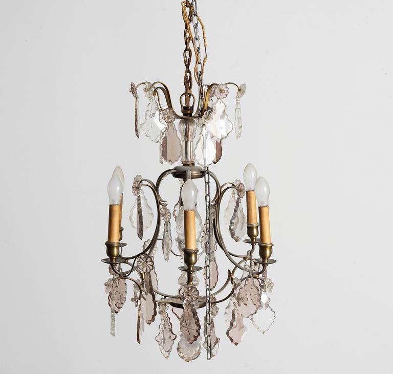 Takkrona, rokokostil, tidigt 1900-tal.