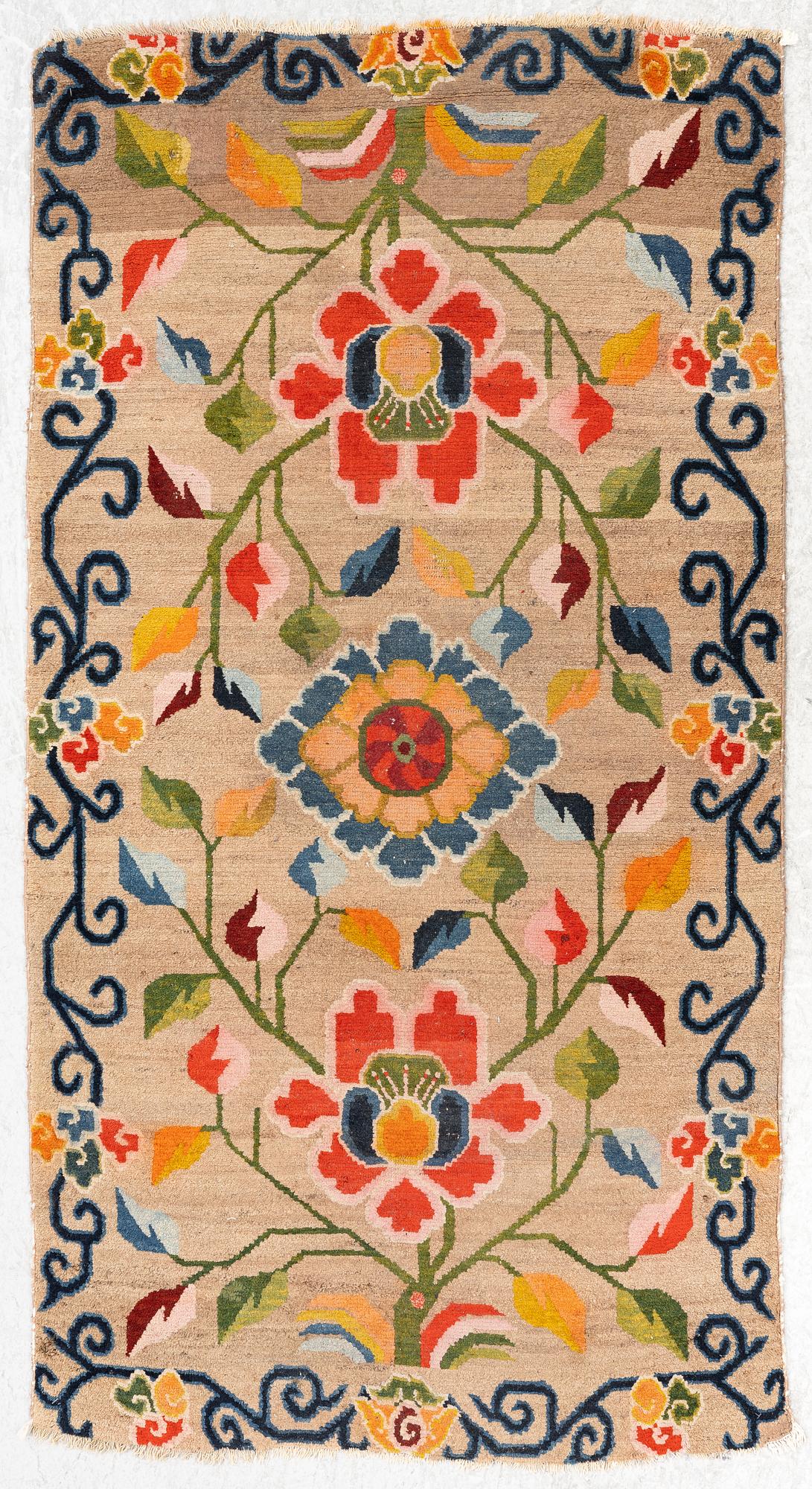 Matta, antik Tibet, 1890-1900, ca 166 x 88 cm.