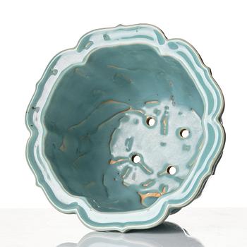 A lavender blue jun glazed jar, Ming dynasty (1368-1644).