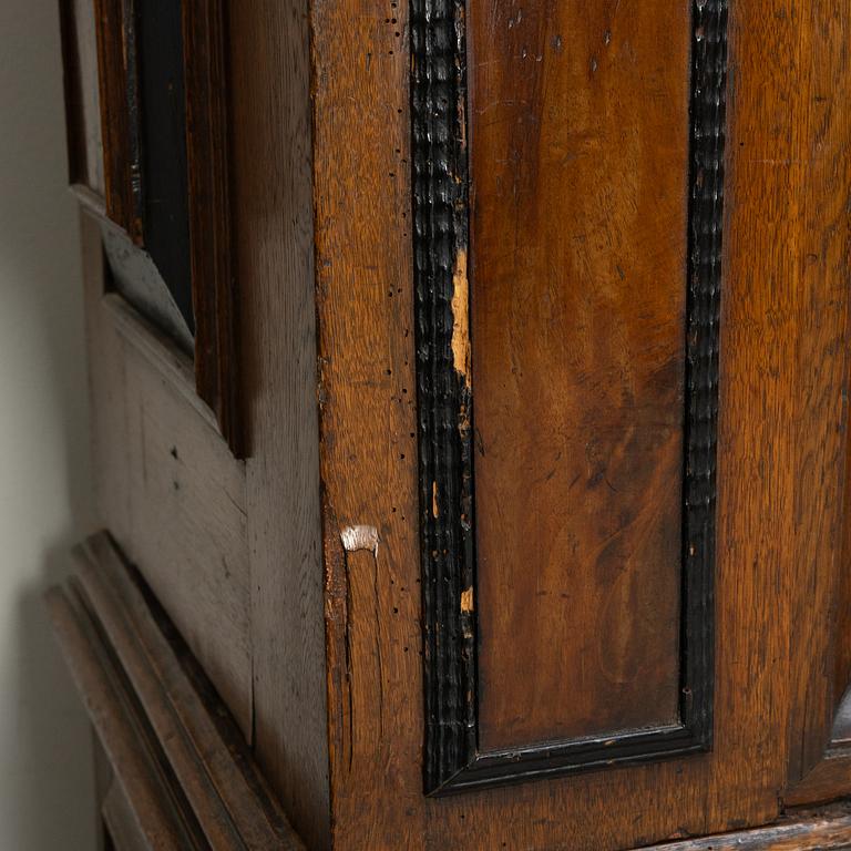 A Baroque cabinet, first half of the 18th century.