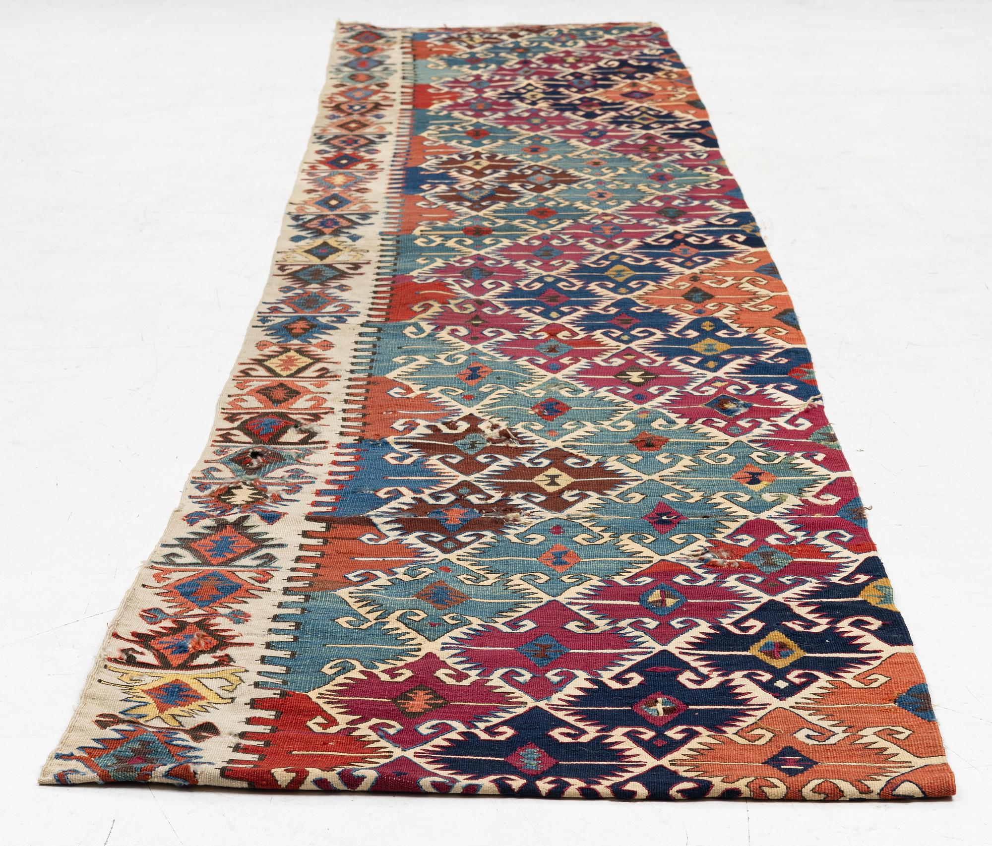 Matta, antik Sivrihisar kelim, Eskişehir området, ca 374 x72 cm.