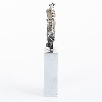 Arnaldo Pomodoro, "Piccola scultura".