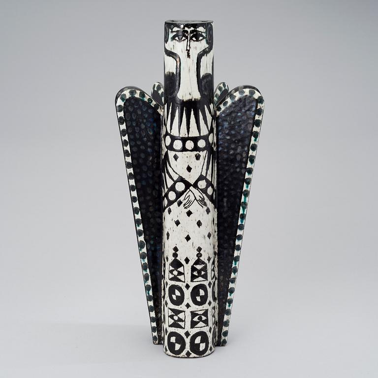 BIRGER KAIPIAINEN, A CERAMIC SCULPTURE. Angel. Signed Kaipiainen, R. Rörstrand, 1950s.