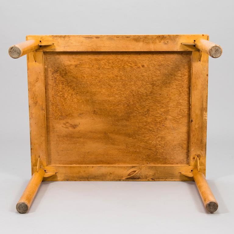 AINO AALTO, An early 1950's '77' coffe table/childrens table for  O.Y. Huonekalu- ja Rakennustyötehdas A.B. Finland.