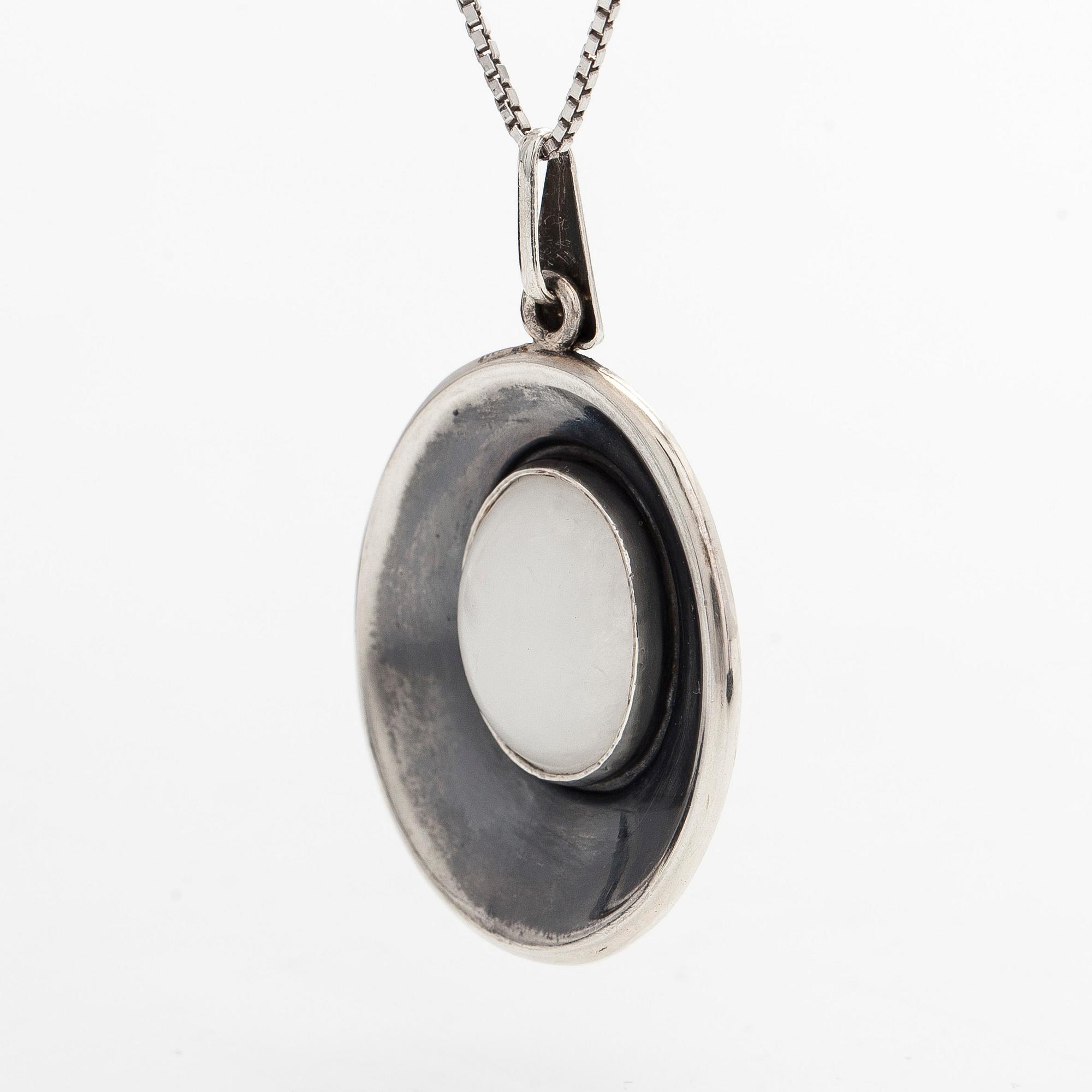 Torbjörn Tillander, a silver necklace for Kalevala Koru, 1958.