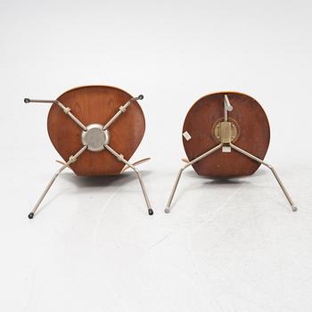 Arne Jacobsen, two teak veneered cahirs, Fritz Hansen, Denmark, 1960's.