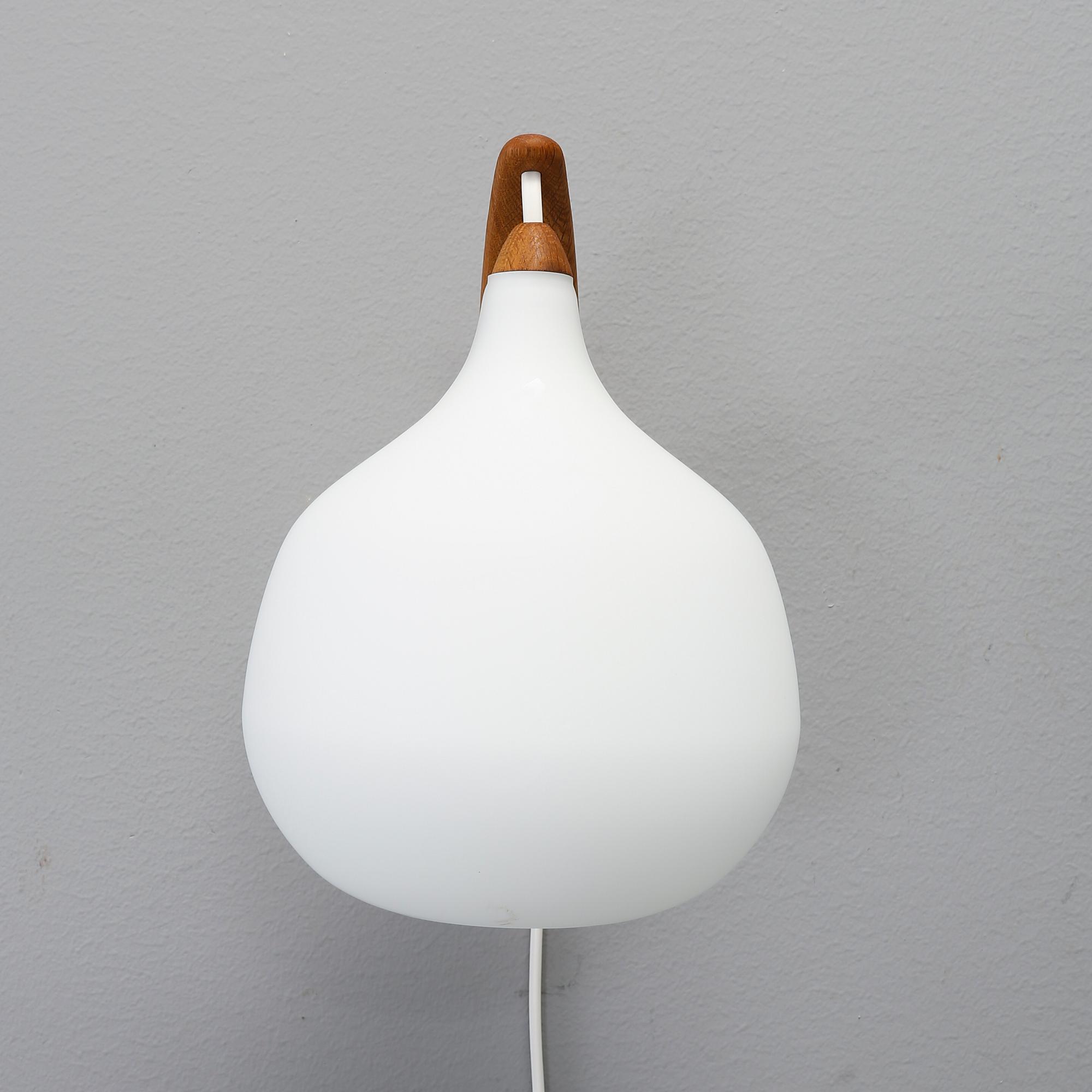 VÄGGLAMPA, Uno och Östen Kristiansson, Luxus, 1950-tal.