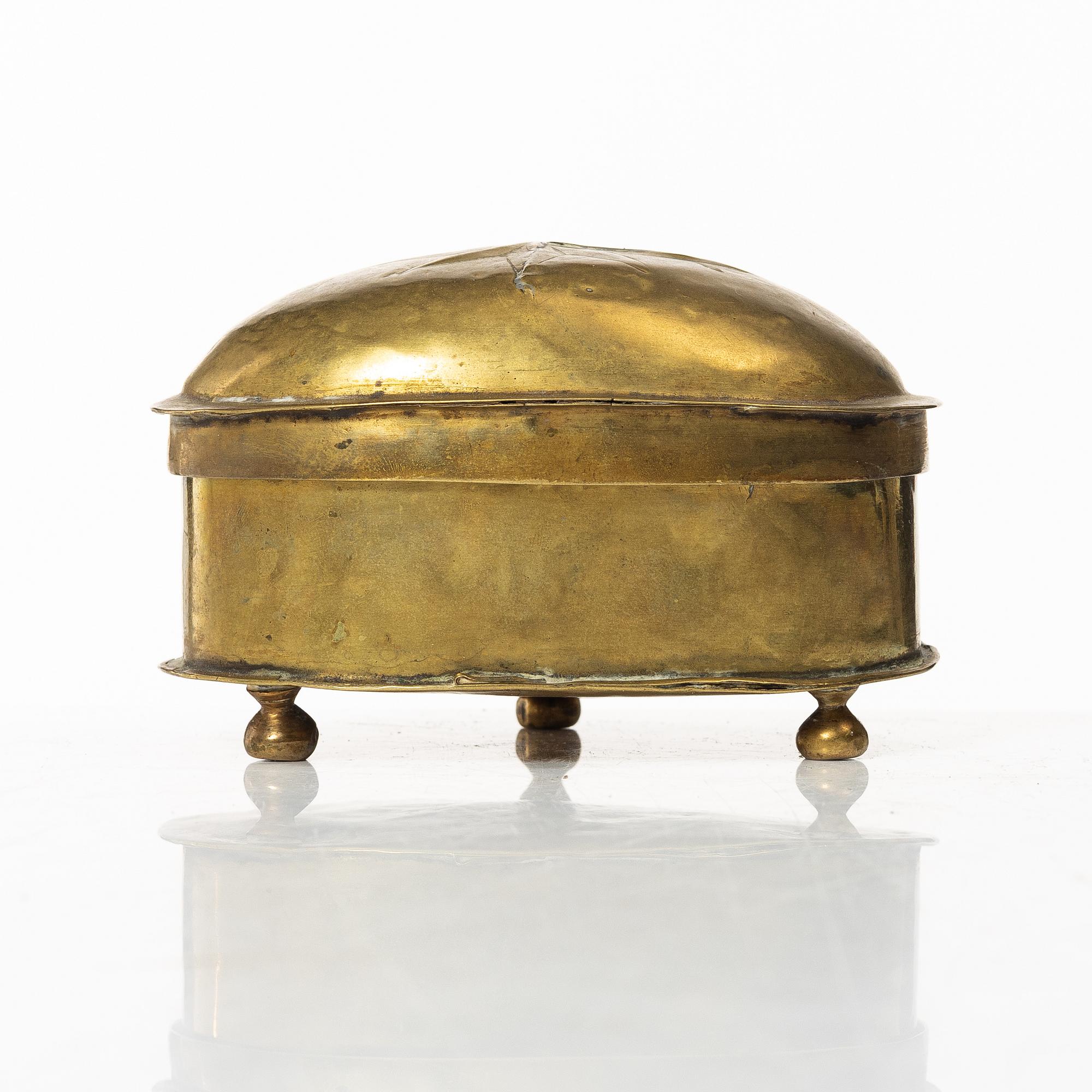 Skrin med lock, av Heinrich H. Werner (mässingslagare i Jönköping, f. 1703-d-1790), Senbarock.