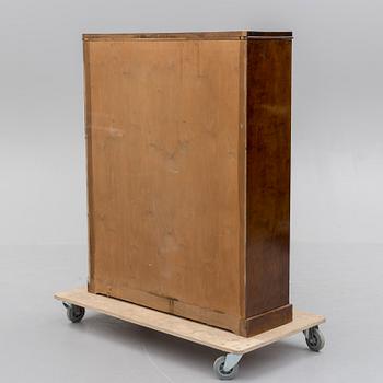 A first half of the 20th century shelf.