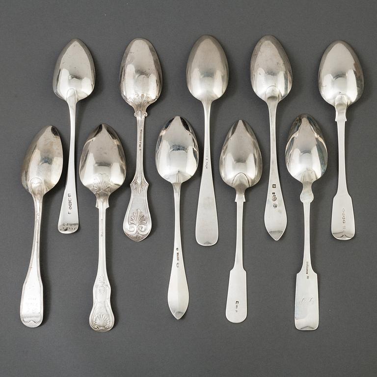 A set of 10 different spoons of different nationalities.