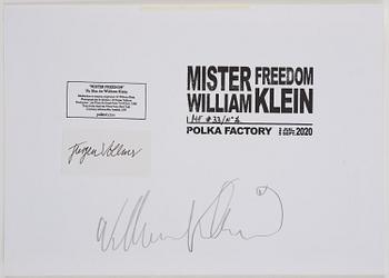 William Klein, ”Mister Freedom koffert - full set edition”, 2020.