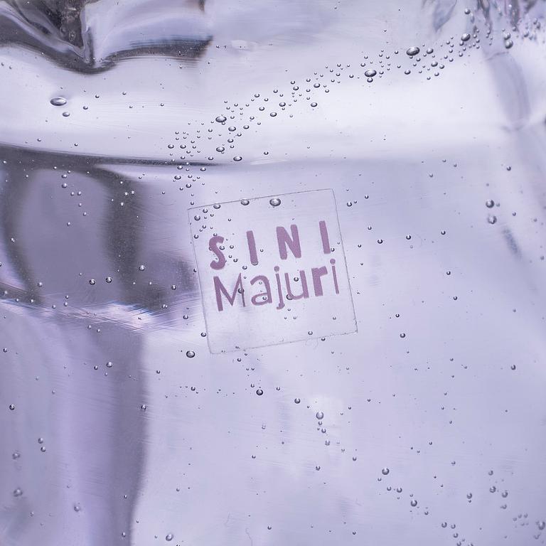 Sini Majuri, Art glass, 'Guksi', signed Sini Majuri. Riihimäki 2025.