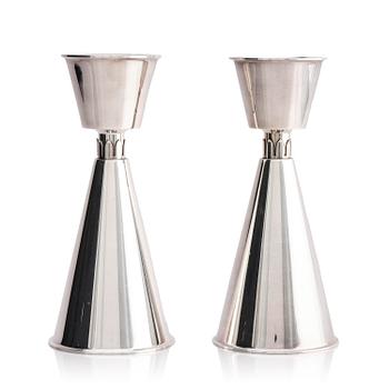 233. Guldsmedsaktiebolaget (GAB), a pair of sterling silver candlesticks, design Vera Ferngren, Stockholm, Sweden 1968.
