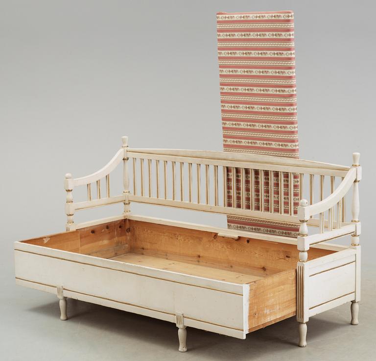 SOFFA, 1800-talets slut.