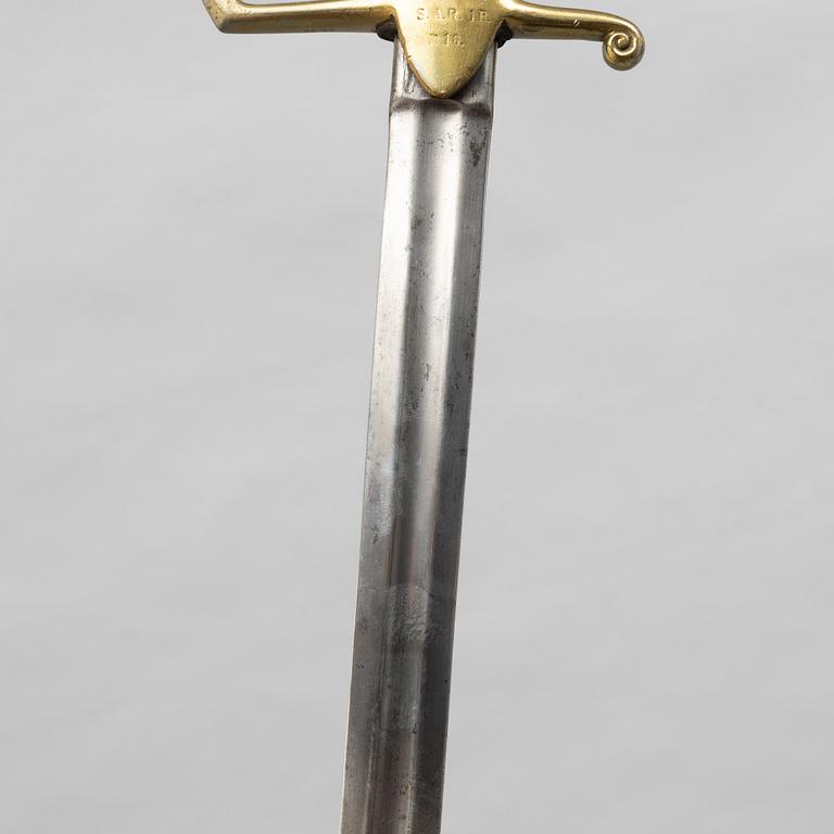 Sabel, svensk, m/1889 för artilleriet, med balja.