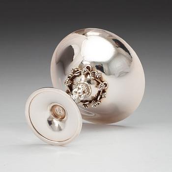 GEORG JENSEN, skål på fot, Köpenhamn 1979, sterling.