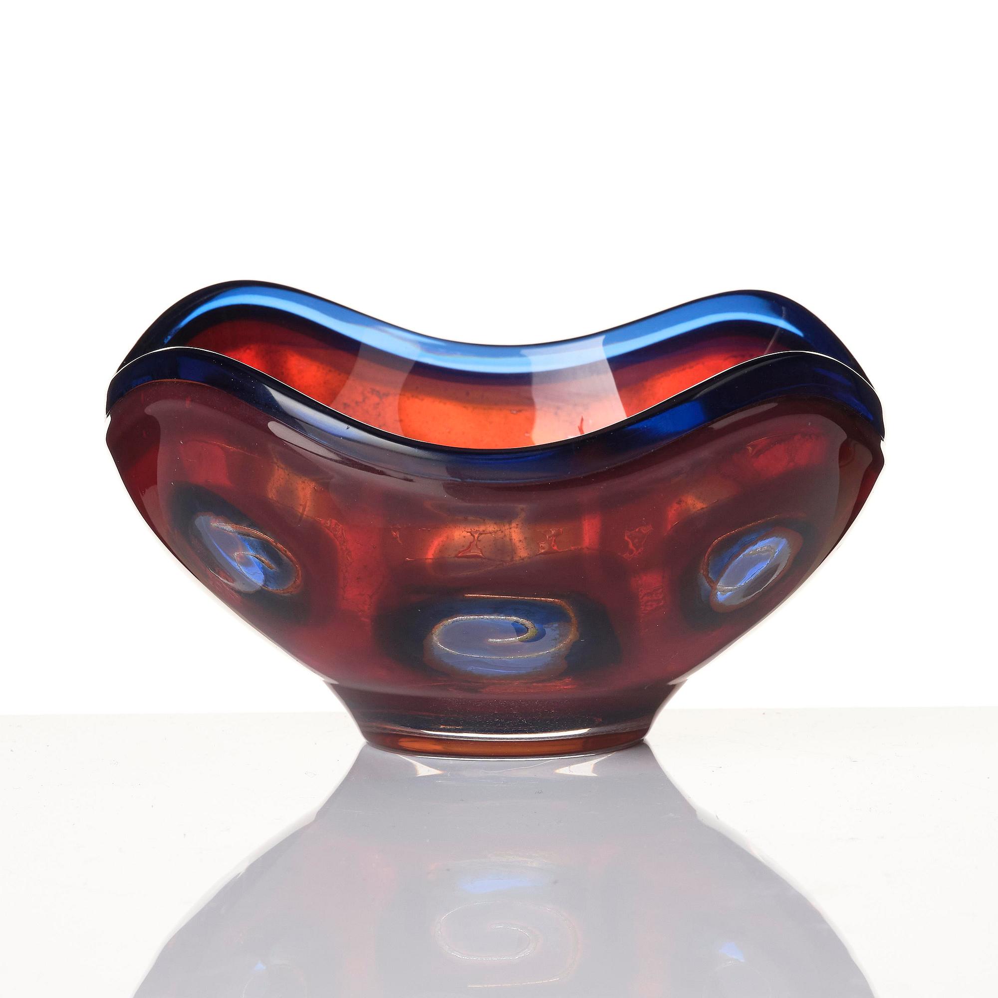 Sven Palmqvist, a ravenna glass bowl, Orrefors, Sweden, 1957, no 1118.