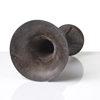 A bronze ritual wine vessel (gu), presumably late Mingdynasty (1368-1644).