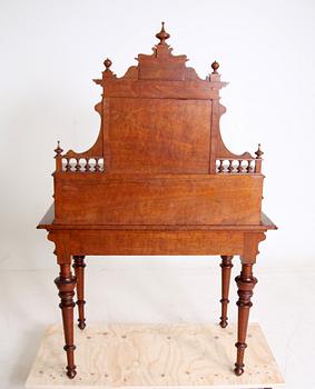 SKRIVBORD, nyrenässans, 1800-tal.