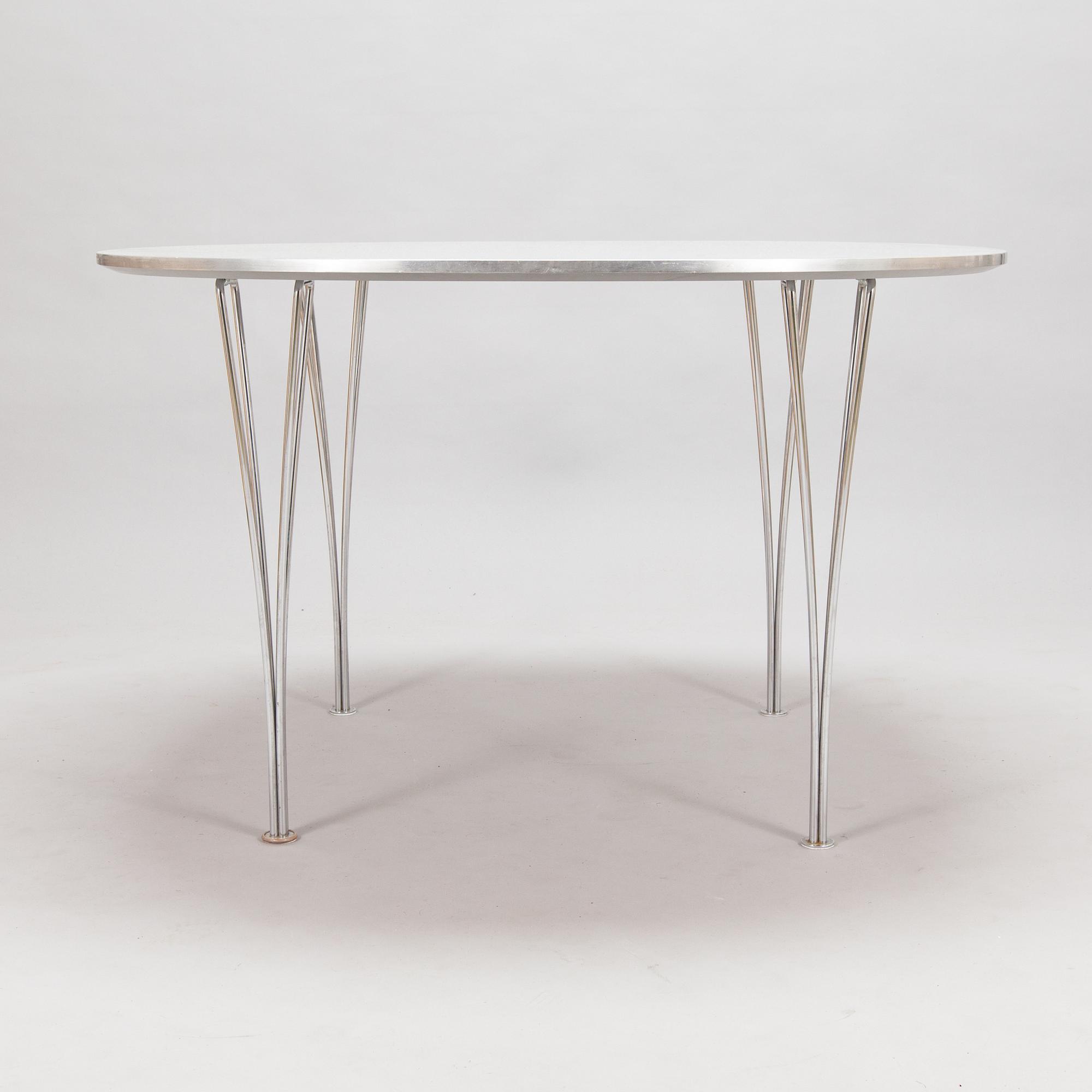 Piet Hein & Bruno Mathsson, matbord, "Superellips", Fritz Hansen, Danmark, 1997.