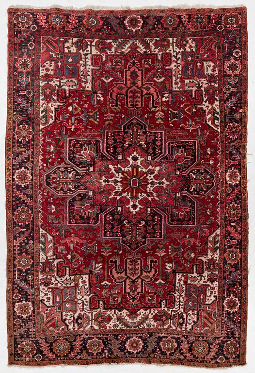 Rug, Heris, approx. 345 x 238 cm.