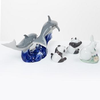 Lladró, 4 figurines, "The Chinese Zodiac": "A happy panda", "A cheerful panda", "The Rabbit", "Dance of the Dolphins".