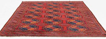 An antique Ersari carpet, northern Afghanistan, ca 310 x 242 cm.
