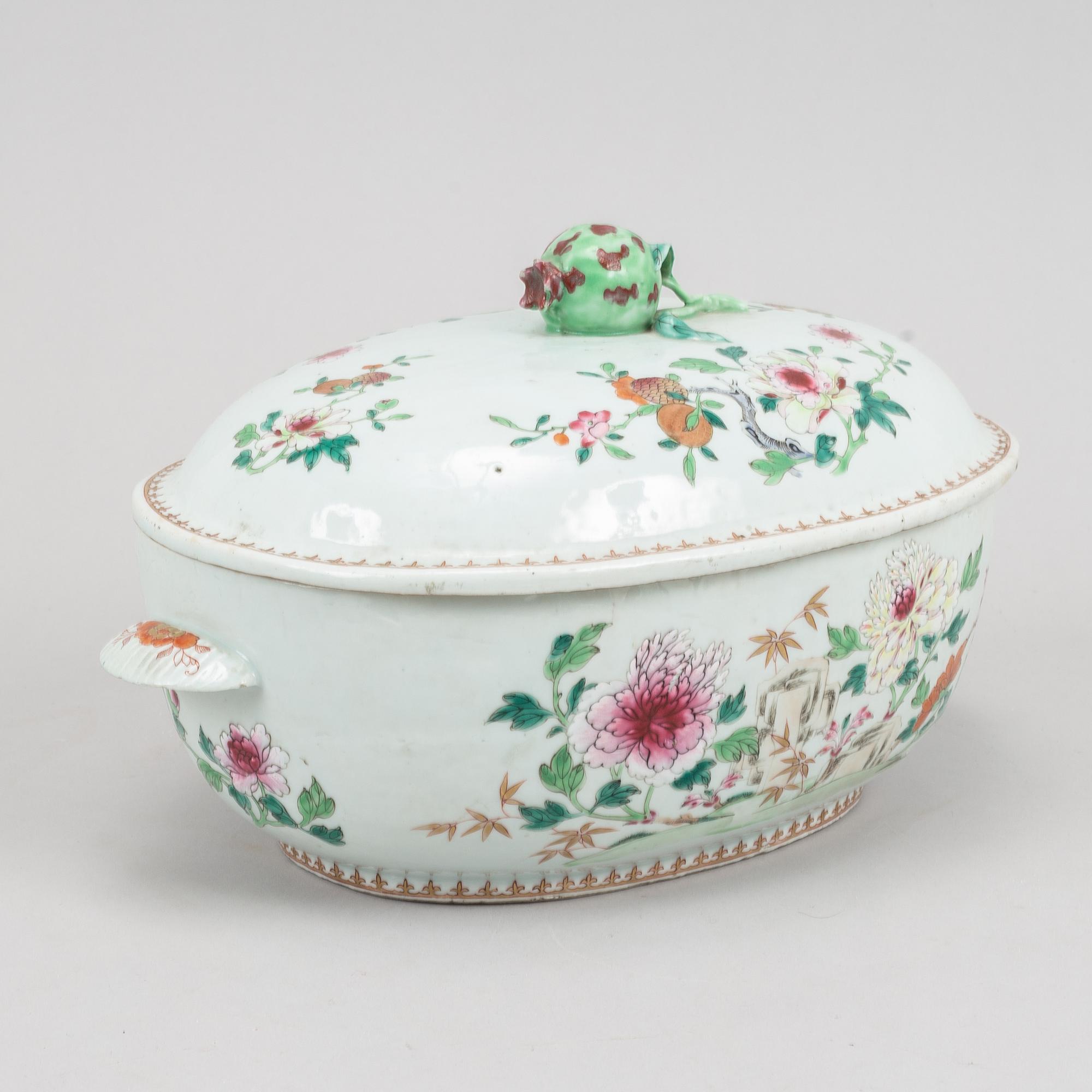 A famille rose tureen with cover, Qing dynasty, Qianlong (1736-95).