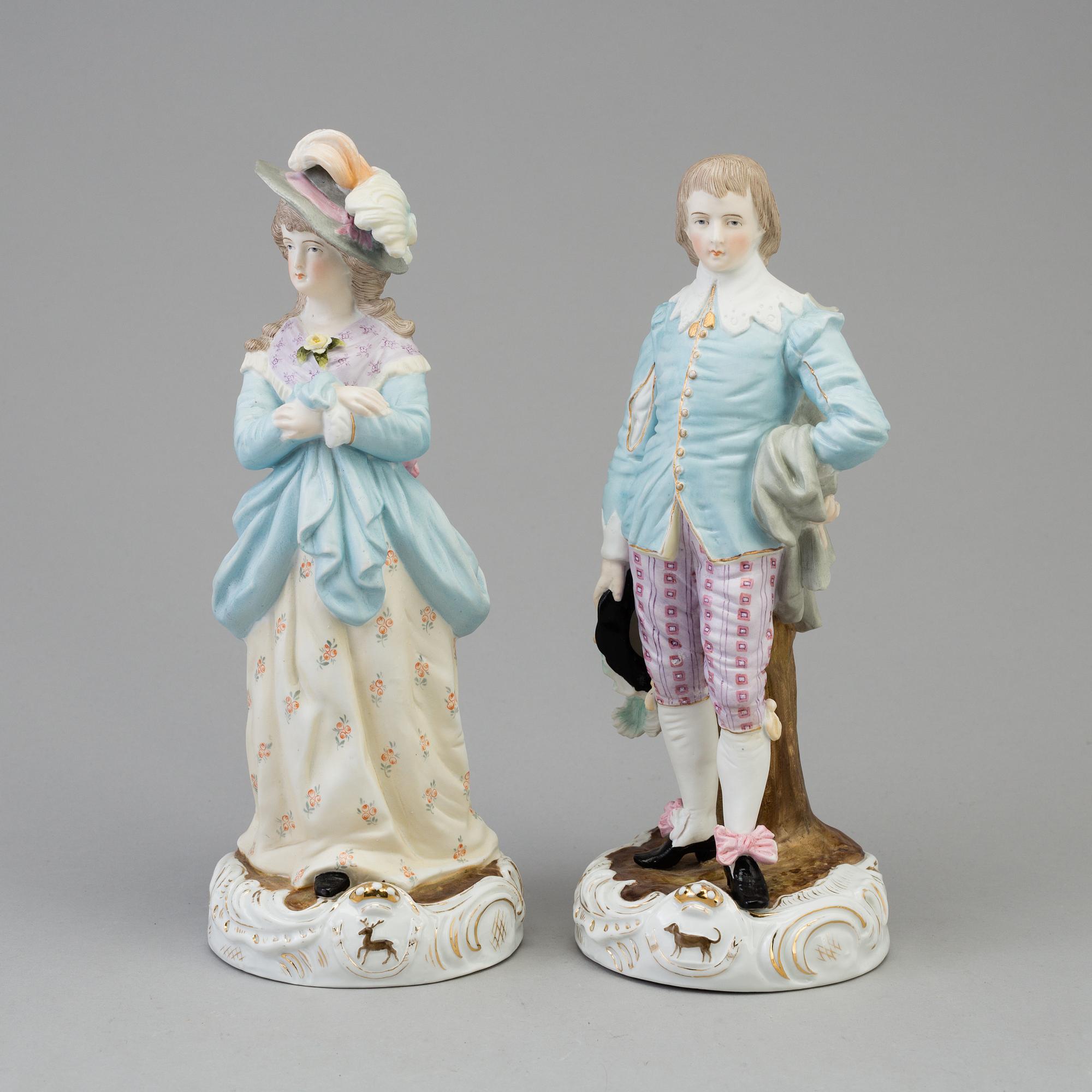 FIGURINER, ett par, biskviporslin. Tyskland, sannolikt Schumann, Berlin, sent 1800-tal.