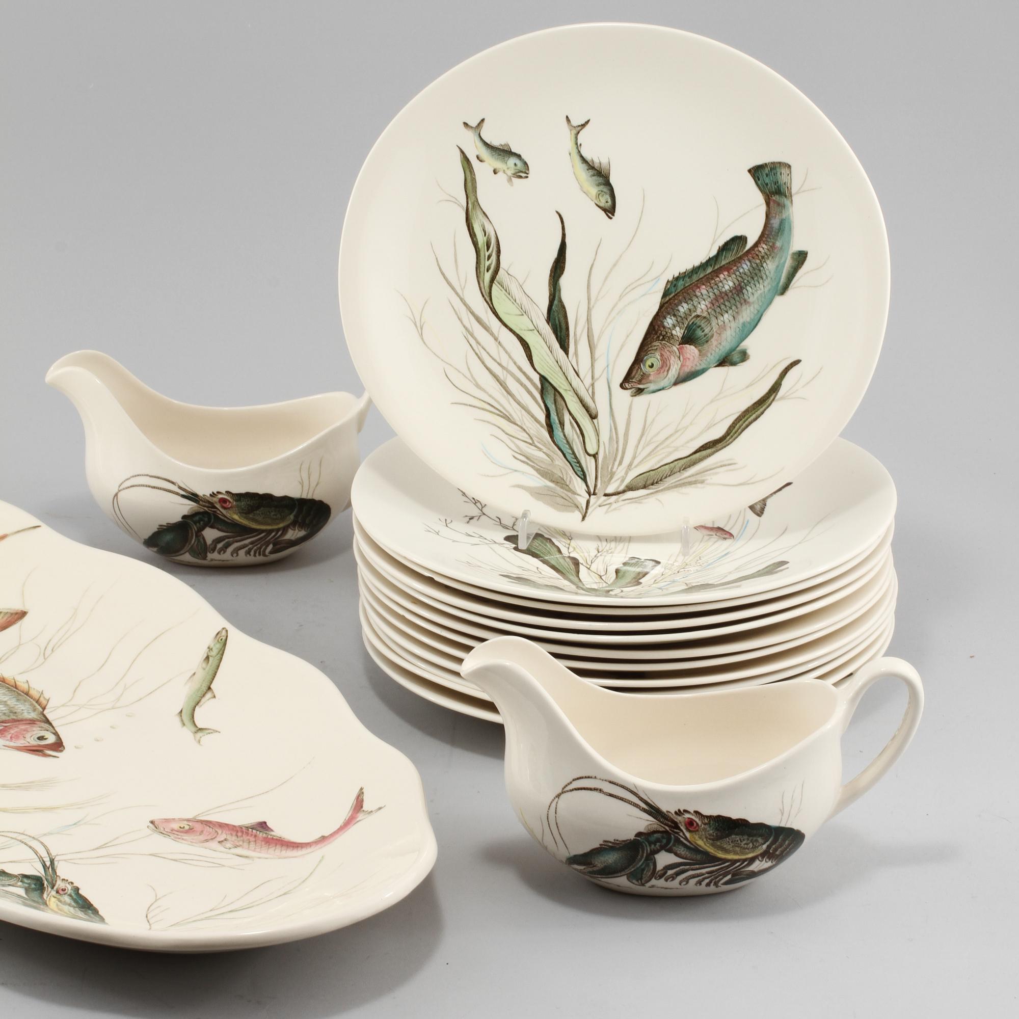 SERVISDELAR, 15 st, flintgods, "Fish" Johnson Bros. England, 1900-talets andra hälft.