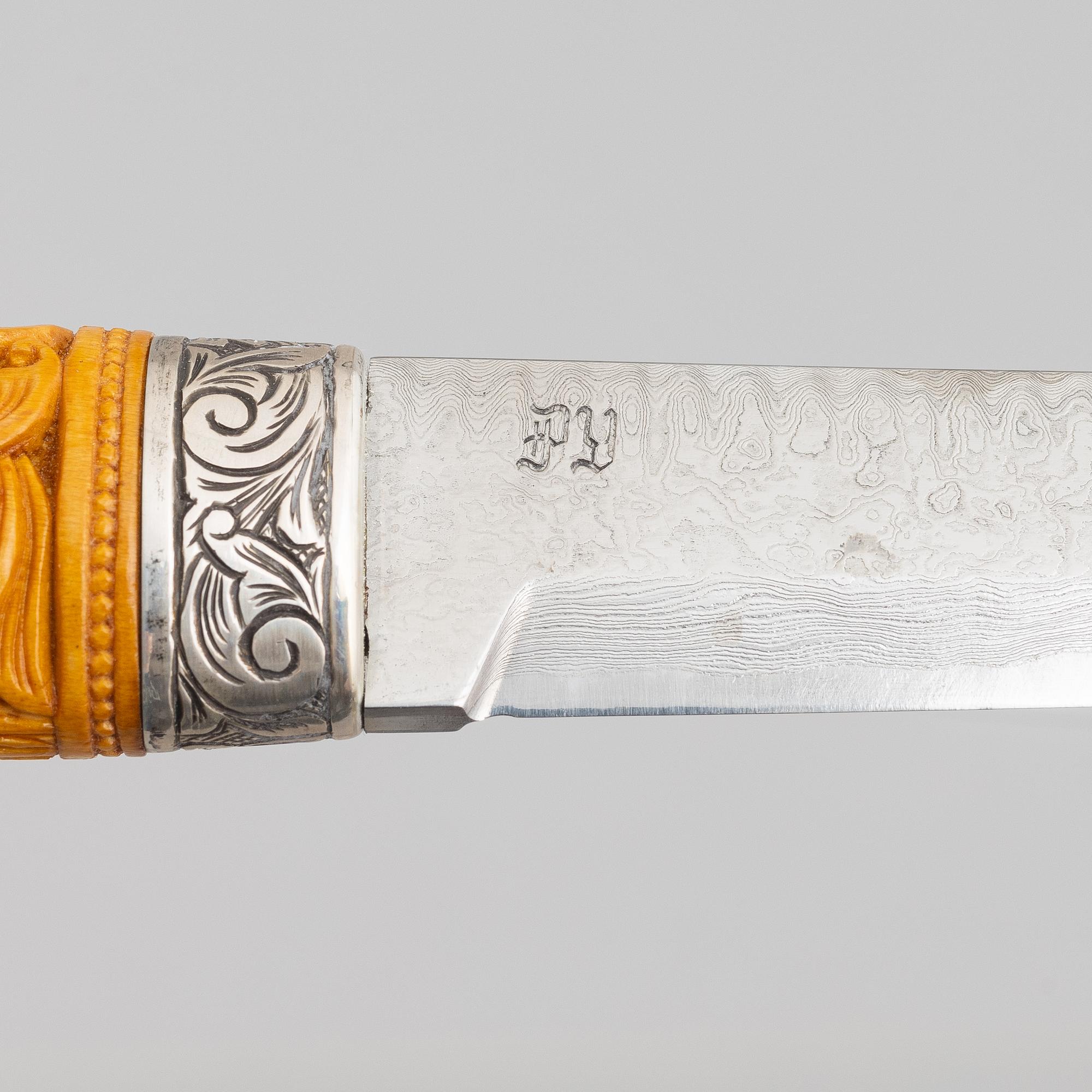 A Norwegian 'Olavs-knife', 20th century.