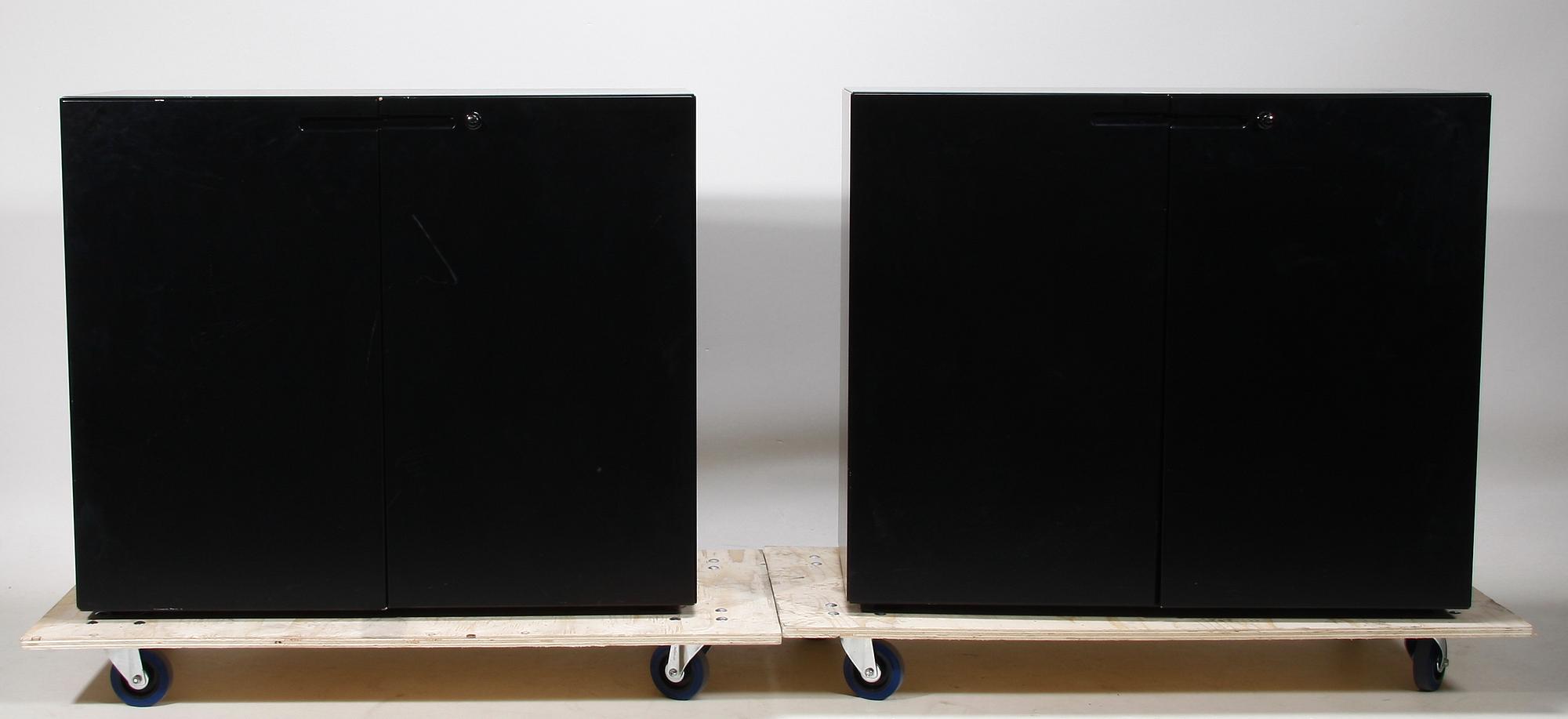 KONTORSMÖBEL, 4 delar, sent 1900-tal.