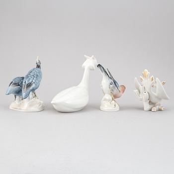 RÖRSTRAND, Gunnar Nylund and others, a set of four porcelain figurines of birds, Sweden.