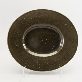 Two signed stonewear plates by Åke Holm.